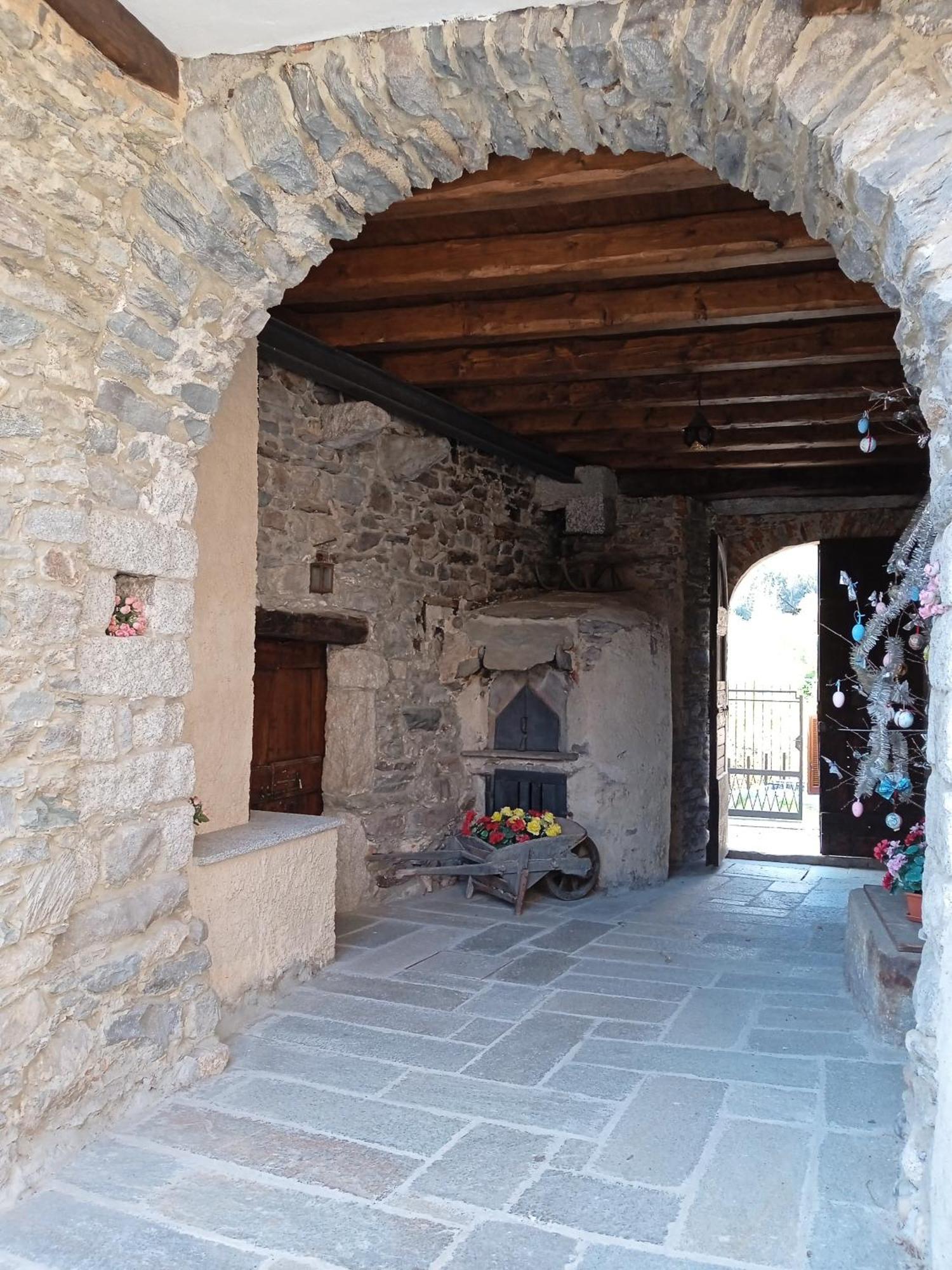 Casa Elisa Affittacamere Armeno Exterior foto